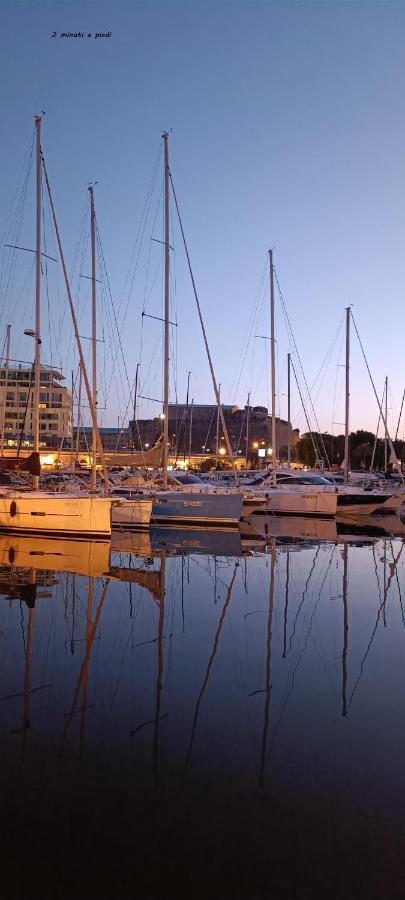 Vila Appuntamento Al Porto Savona Exteriér fotografie